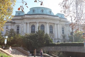 Ректорът на Софийския университет проф Анастас Герджиков удължи до края