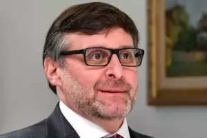 САЩ плашат Сърбия със санкции заради руските С-400