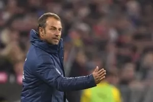  "Байерн" запазва треньора си след разгром срещу "Борусия" (Д)