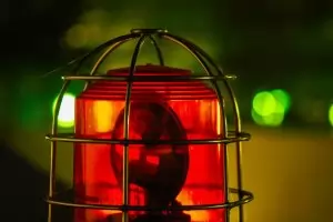 Автобус се вряза в група хора в Истанбул, 13 са ранени