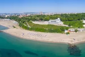 Бургас се сдоби с "градска десница"