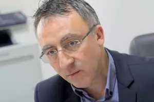 Започнаха проблемите с новата минимална заплата