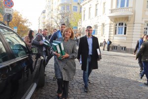 Изборната битка в София продължава В понеделник неуспелият независим кандидат кмет