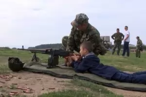 Каракачанов строява батальона все около избори*