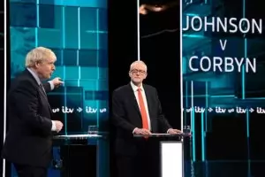 Борис Джонсън е победител в дебата с Джереми Корбин