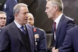 НАТО не поставя под въпрос  
             членството на Турция