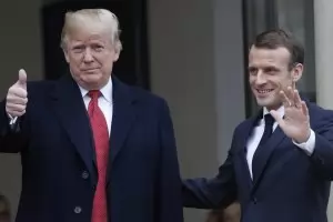 Тръмп и Макрон обсъдиха по телефона  Иран, Сирия и НАТО 