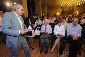 Ръководеният от Иван Костов Център за анализи и управление на