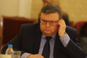 Антикорупционната комисия КПКОНПИ започва проверки за конфликт на интереси по