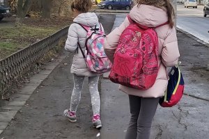 Програма за сексуално образование предизвика раздор в пернишко училище съобщи