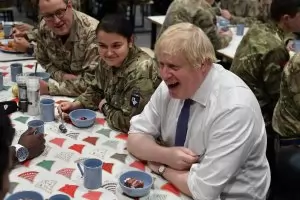 Борис Джонсън обяви разполагане на британски войници в България