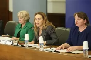 Работодателите бойкотираха тристранката заради болничните