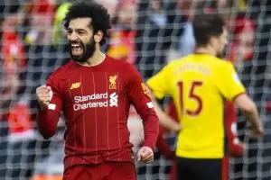 "Ливърпул" отлетя за Катар с 10 т. аванс в Премиър лийг