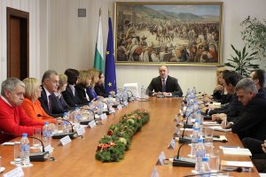 Не можем да отговорим как ще гласуват хора под карантина