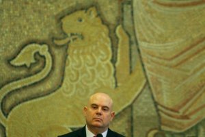 Главният прокурор Иван Гешев отмени в последния момент срещата си