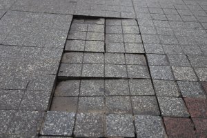 Некачествената работа на изпълнителя Джи Пи Груп и очевидната липса