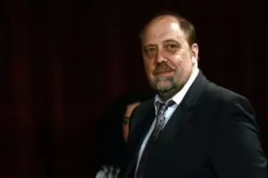 Проф. Н. Йорданов: Търсенето на бърз успех обрича театрите