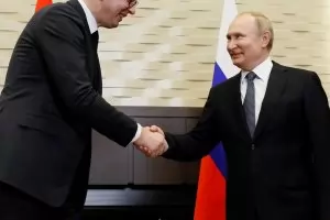 Путин се оплака на Вучич,
             че България бави "Турски поток"