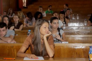 Демографската криза е ударила много сериозно частните университети и по