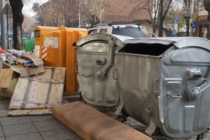 Две от фирмите които събират боклук в София предупредиха днес