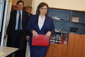 78 депутати от БСП са се подписали под искането за