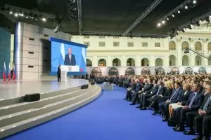 Путин призова за сменяемост във властта