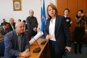 Без вземането на каквото и да е решение приключи заседанието