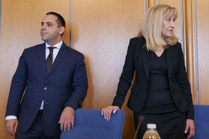 Куп въпроси останаха неизяснени след вчерашното заседание на комисията по