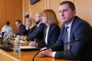 ГЕРБ - Перник изви ръцете на кмета социалист за общинския бюджет