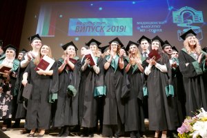 По високата цена за платеното обучение по медицина от порядъка