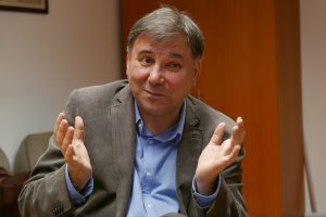 Процесът на ваксинизация е голямото предизвикателство пред либералните демокрации през