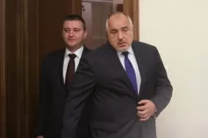 Отговорност? Достойнство? Оставка? Забравете!