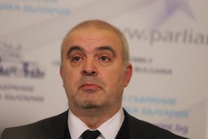 Държавен вестник публикува решение на Народното събрание с което се