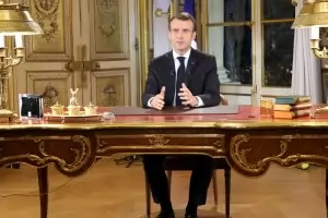 Макрон се кара на израелски полицаи и ги гони от църква в Йерусалим