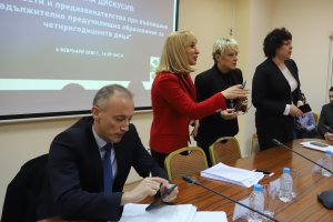 Въвеждането на задължително предучилищно образование за 4 годишните деца най вероятно ще струва