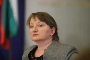 Държавата пак промени какво поема в схемата 60/40