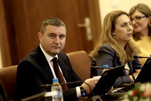 Не се налага промяна в нито един нормативен акт заради