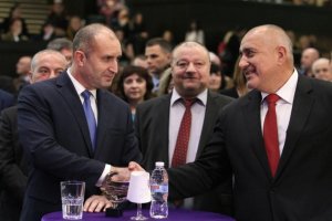 Лидерът на ГЕРБ Бойко Борисов забърка интрига и скандал в