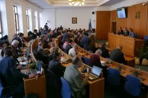 ГЕРБ и патриотите преправят антикорупционните мерки срещу общинарите