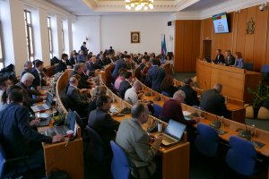 За пореден път управляващите се захващат да преправят мерките срещу