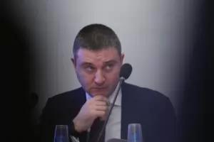Горанов: Не си представям, че държавата отнема бизнеси