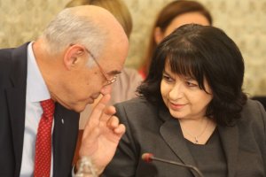 С 20 дни закъснение КЕВР определи цената на природния газ