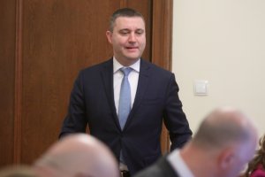 Финансовият министър Владислав Горанов се обяви срещу гласуваното от парламента