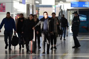 Френският адвокат на върнатите от Париж български сезонни работници Кантен