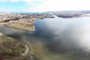 Задава се 4-и ремонт на тръбата с фекалии във Варненското езеро