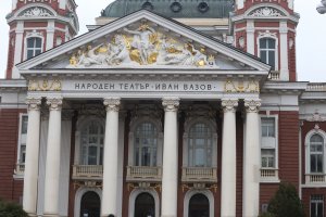 Министерството на културата заедно с това на труда и социалната