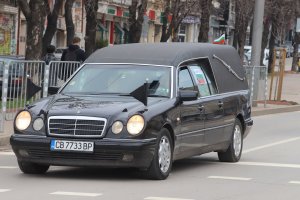 Новата обстановка в страната с обявеното извънредно положение заради коронавируса