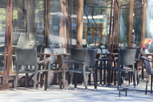 Въпреки правителствените мерки за спасяване на работни места от Сдружението