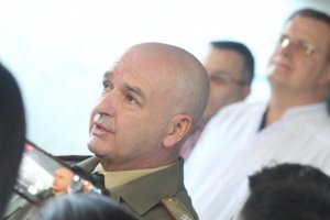 Заразените от коронавирус в България надхвърлиха 1000 човека и вече