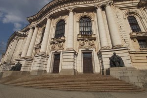 Софийският университет СУ обмисля отпадане на някои кандидатстудентски изпити през